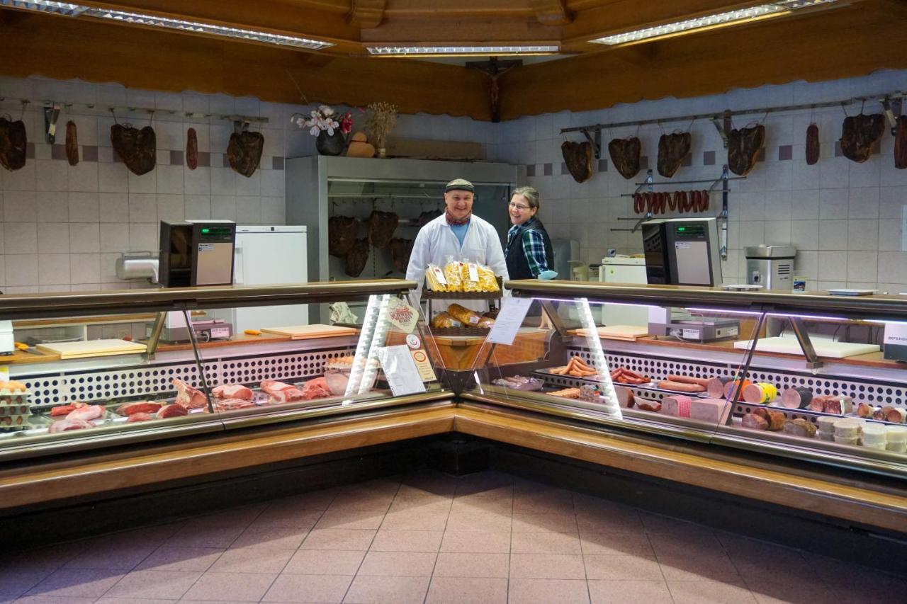 Gasthof-Fleischerei Engl Kotschach-Mauthen Extérieur photo